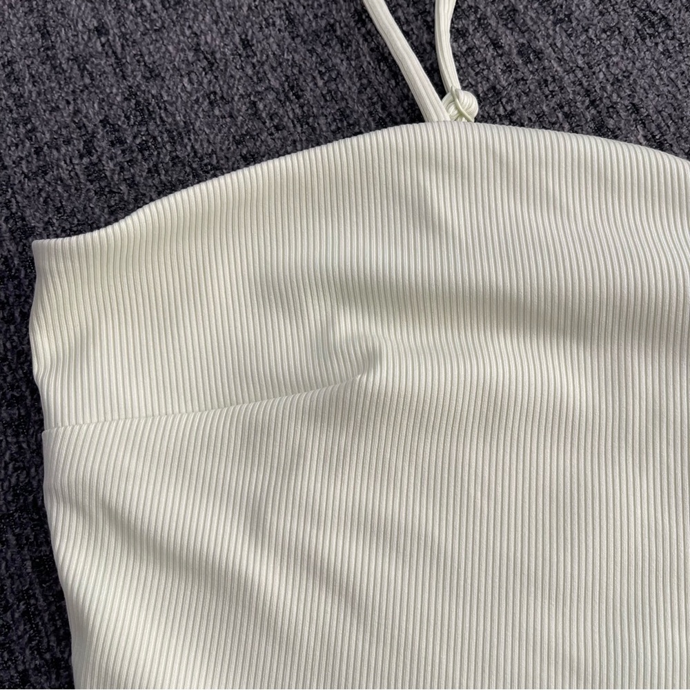NWT Women’s Express Ribbed Cami - Picture 3 of 9